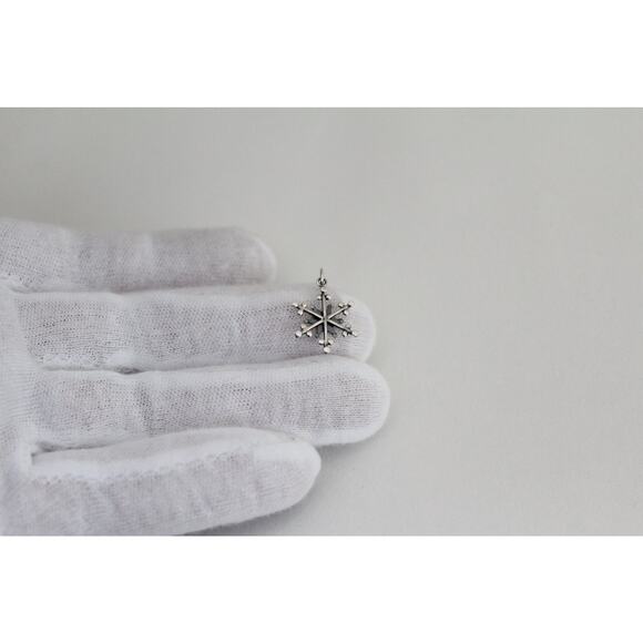Sterling Silver Snowflake Charm with Wire and Granulation - Picture 2 of 6